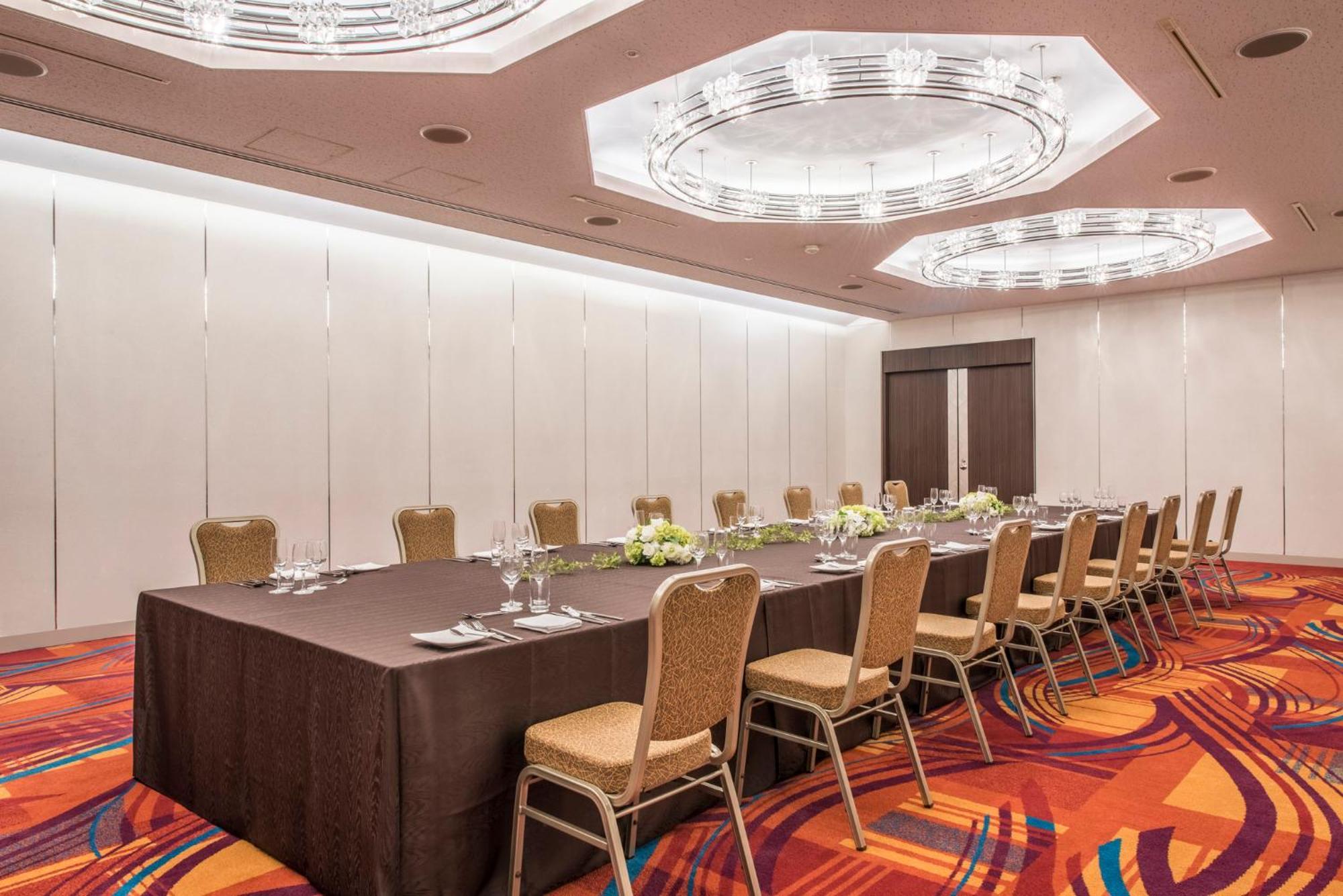 Ana Crowne Plaza Kobe By Ihg Hotel Exterior photo Meeting room