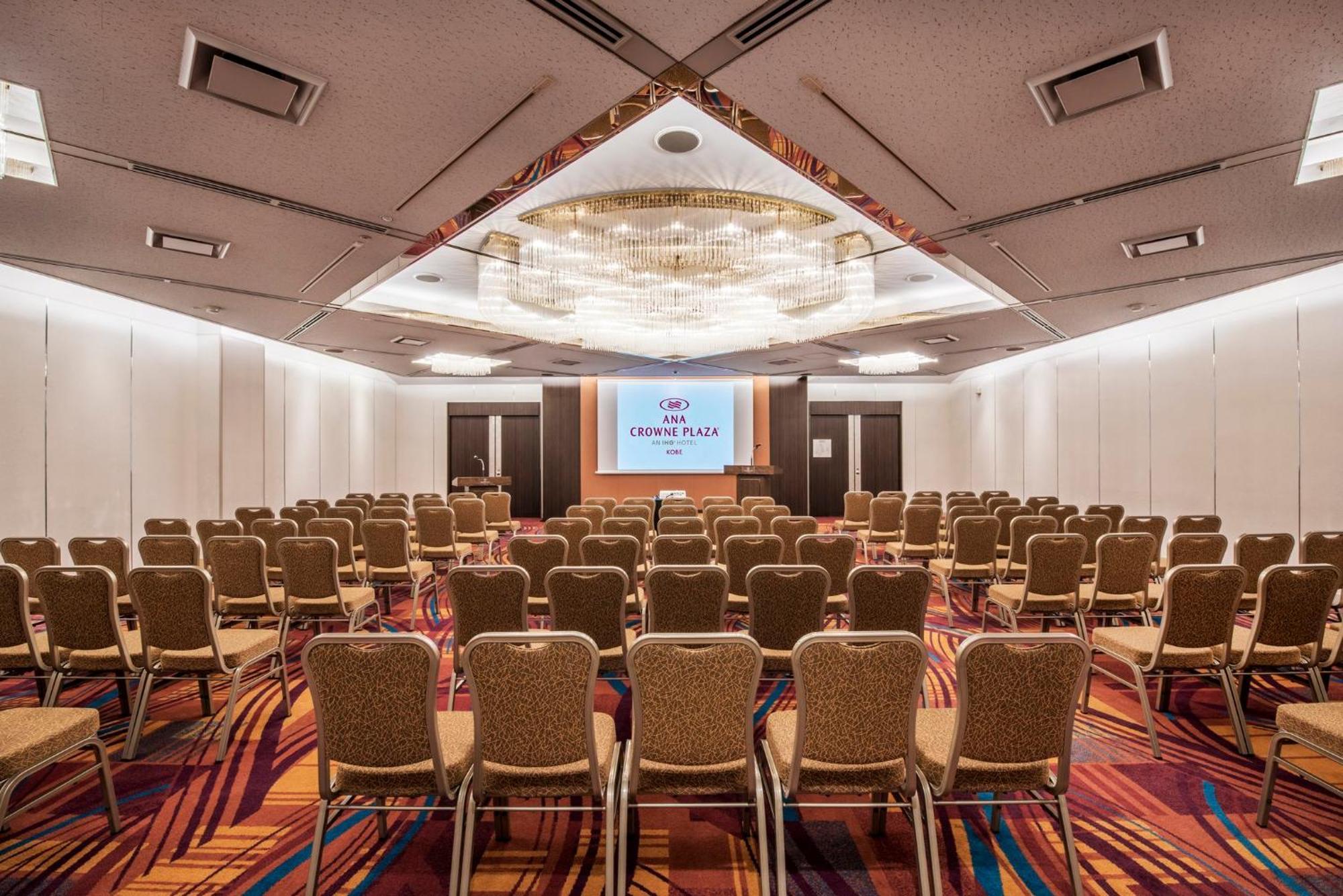 Ana Crowne Plaza Kobe By Ihg Hotel Exterior photo The ballroom